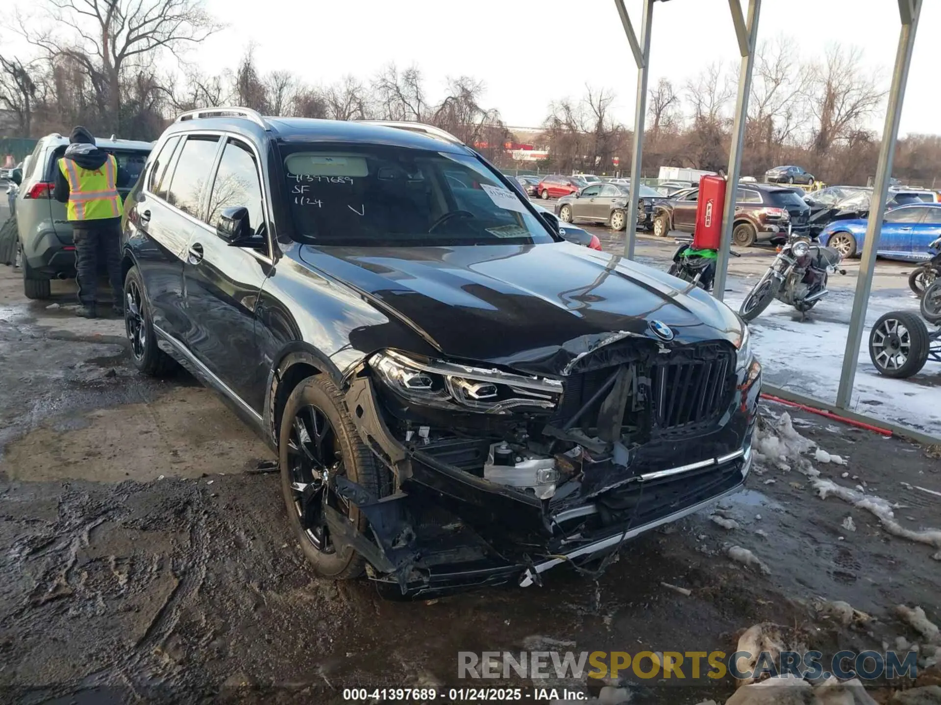 12 Фотография поврежденного автомобиля 5UXCW2C04L9B58734 BMW X7 2020