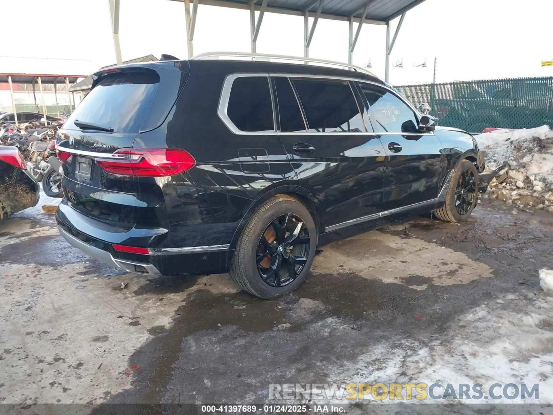 4 Фотография поврежденного автомобиля 5UXCW2C04L9B58734 BMW X7 2020