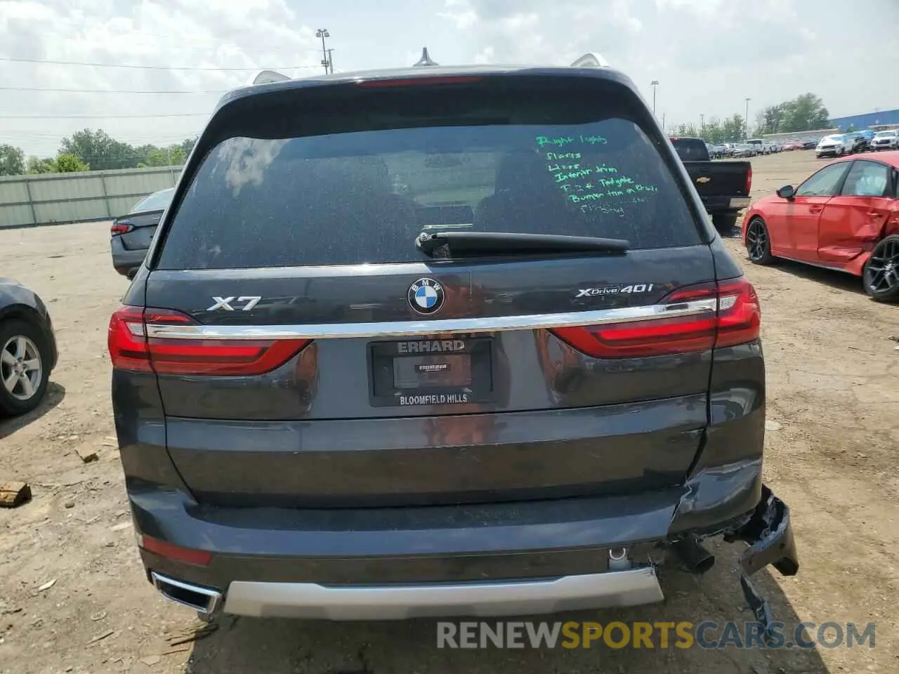 6 Photograph of a damaged car 5UXCW2C05L9B69211 BMW X7 2020