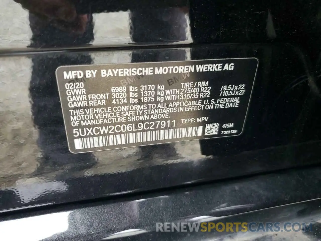 13 Photograph of a damaged car 5UXCW2C06L9C27911 BMW X7 2020