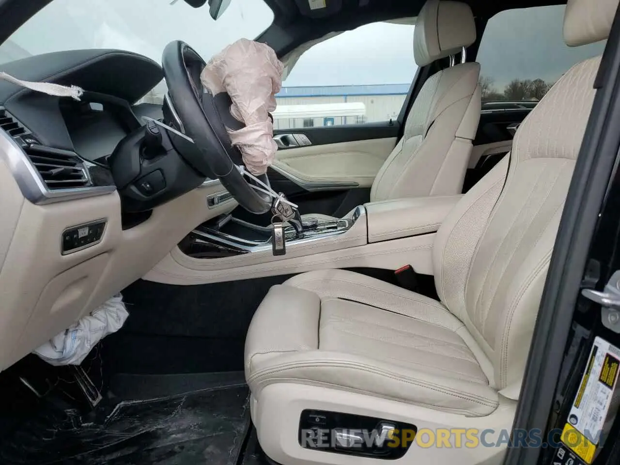 7 Фотография поврежденного автомобиля 5UXCW2C09L9B77747 BMW X7 2020