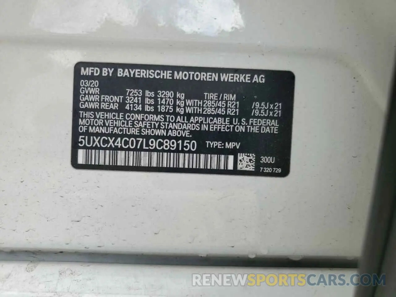14 Photograph of a damaged car 5UXCX4C07L9C89150 BMW X7 2020