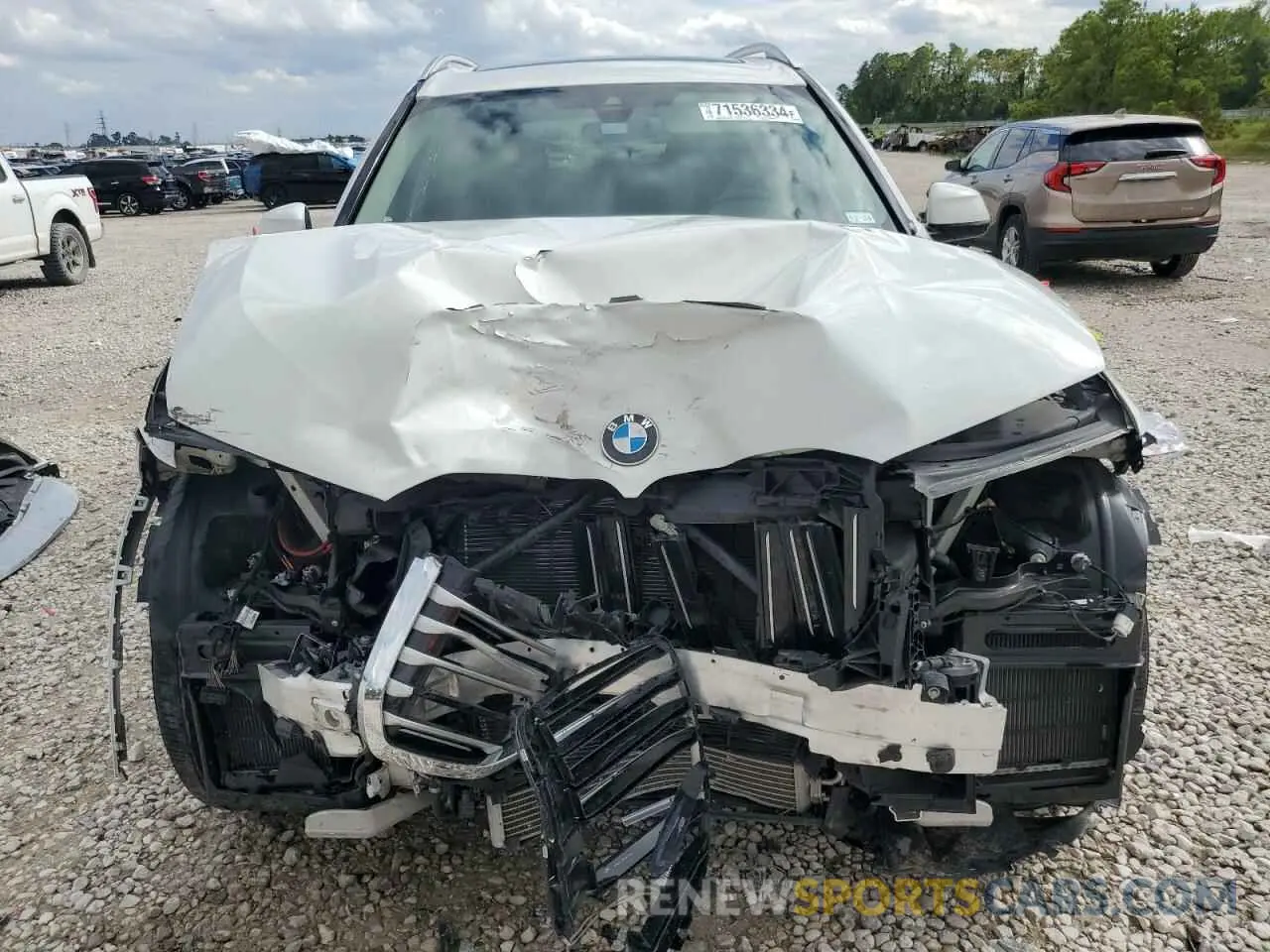 5 Photograph of a damaged car 5UXCX4C07L9C89150 BMW X7 2020