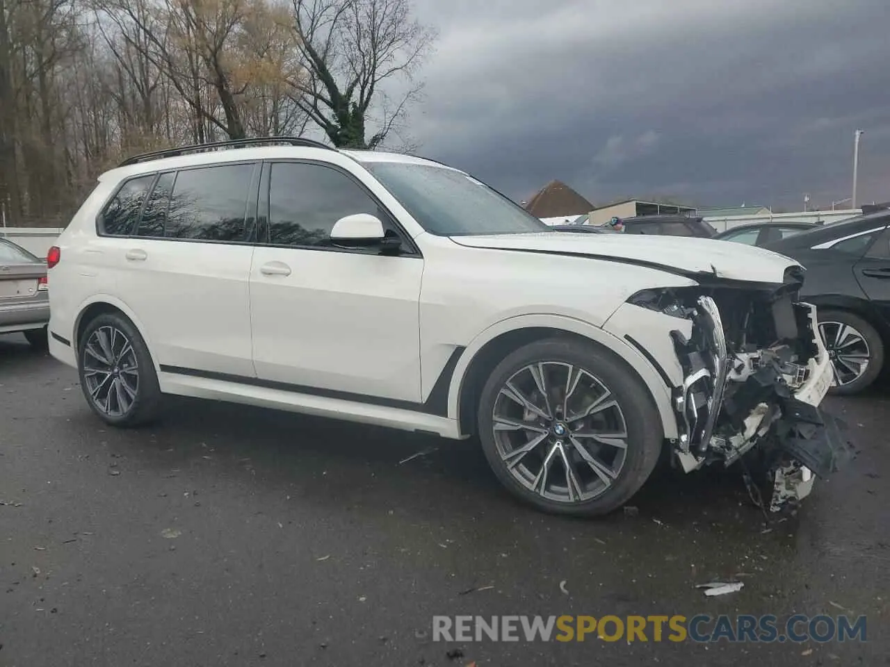 4 Фотография поврежденного автомобиля 5UXCW2C01M9E24602 BMW X7 2021