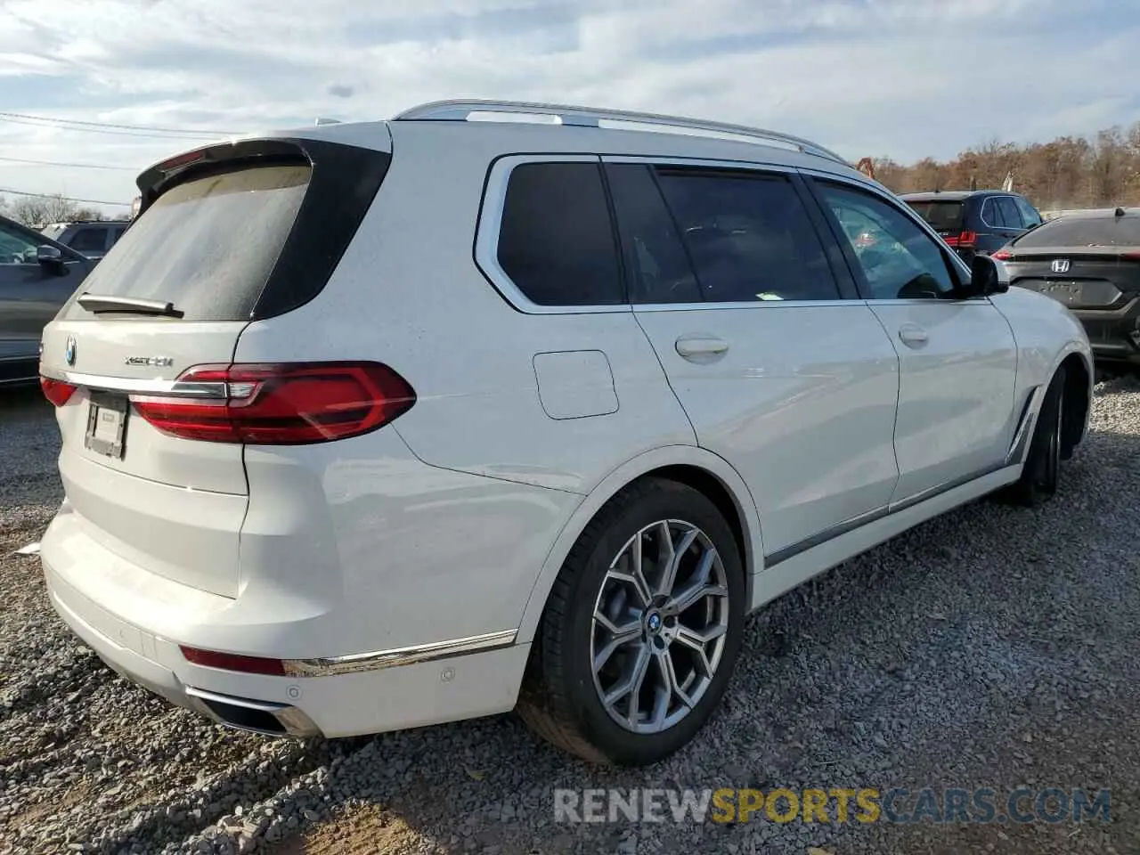 3 Фотография поврежденного автомобиля 5UXCW2C02M9E80080 BMW X7 2021