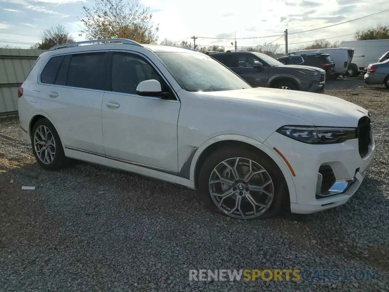 4 Фотография поврежденного автомобиля 5UXCW2C02M9E80080 BMW X7 2021