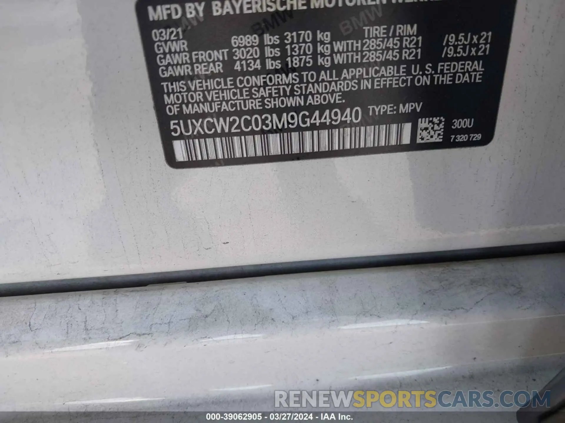 9 Фотография поврежденного автомобиля 5UXCW2C03M9G44940 BMW X7 2021
