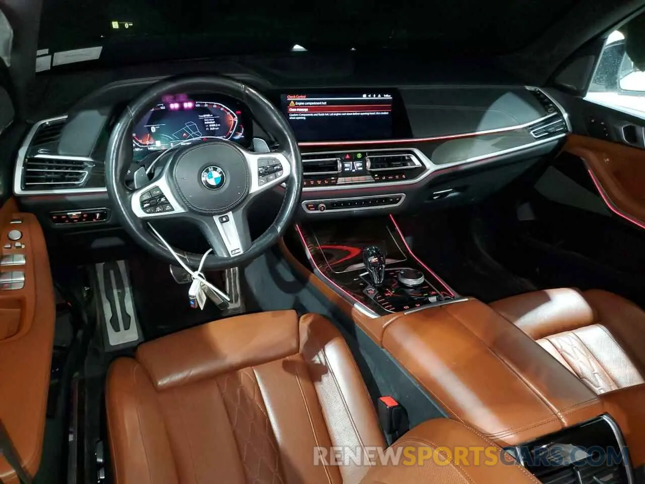 8 Photograph of a damaged car 5UXCW2C04M9E58985 BMW X7 2021