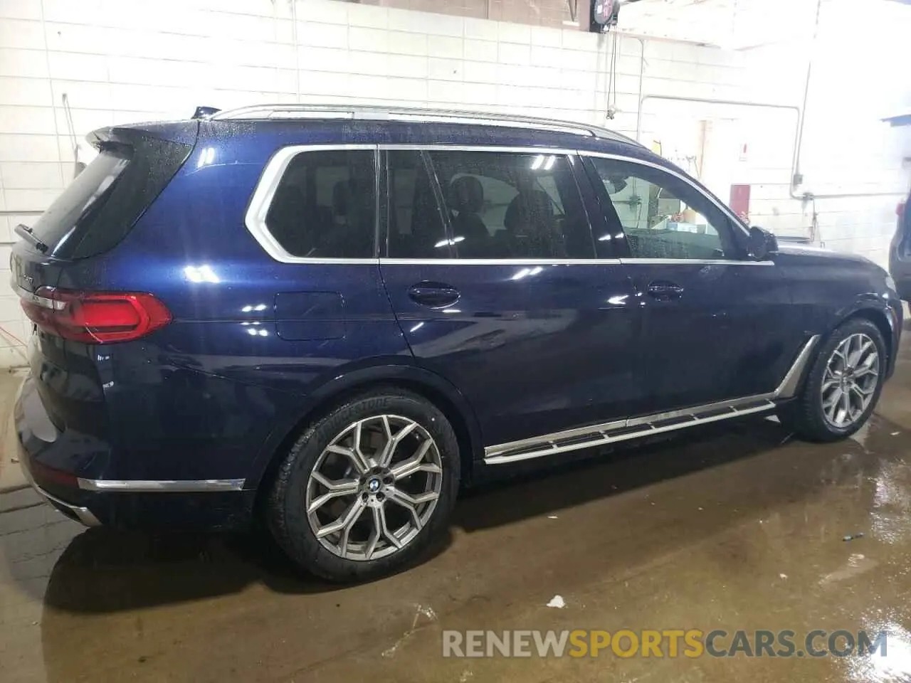 3 Фотография поврежденного автомобиля 5UXCW2C04M9G78739 BMW X7 2021