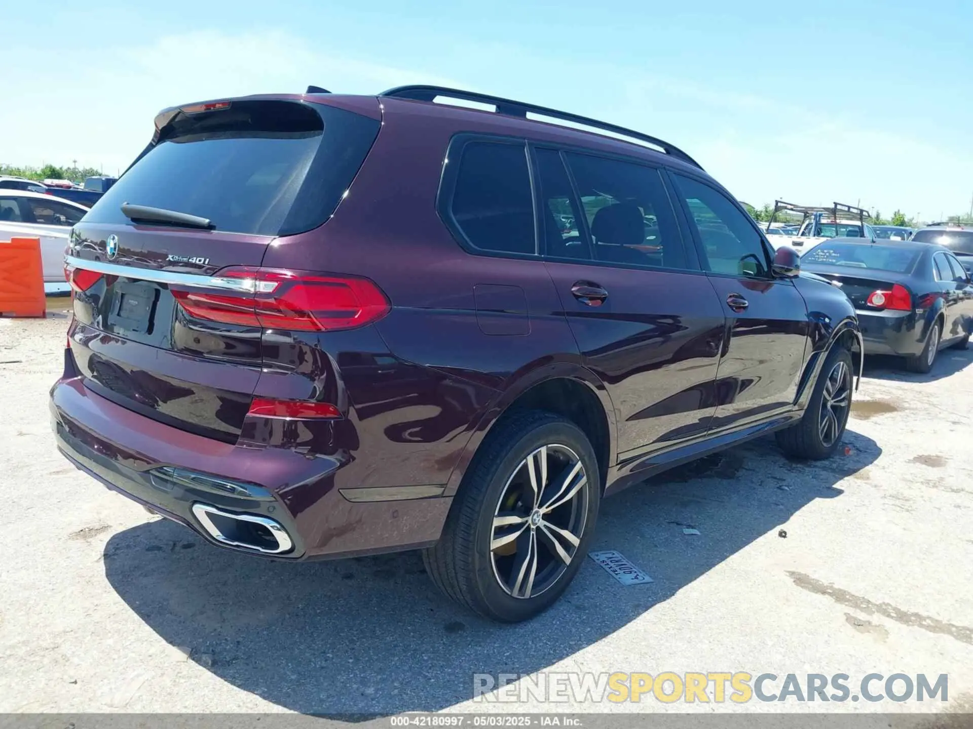 4 Фотография поврежденного автомобиля 5UXCW2C05M9F41986 BMW X7 2021