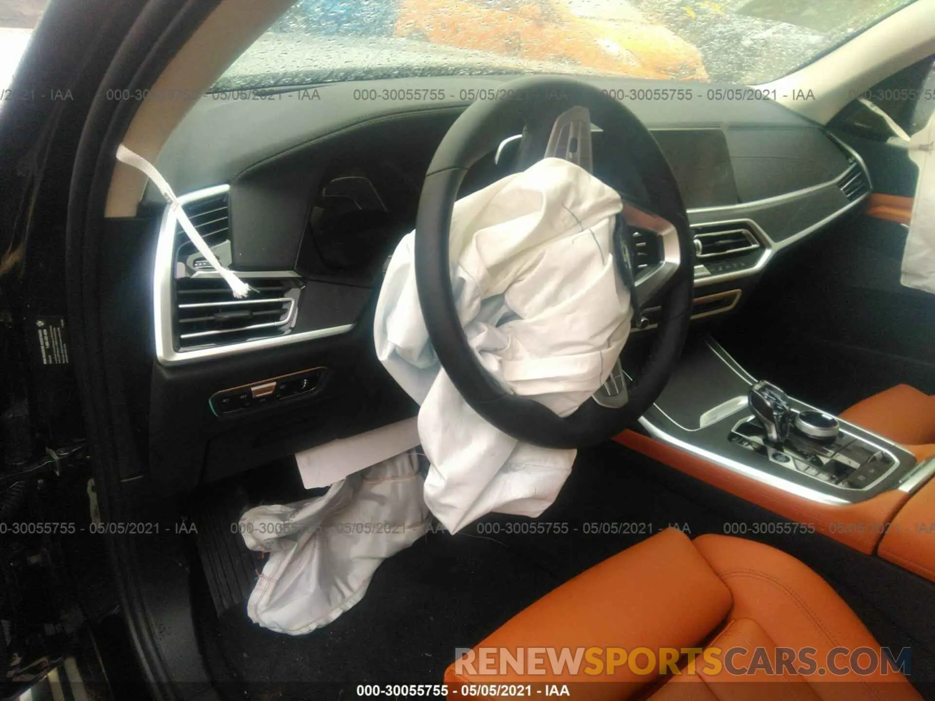 5 Photograph of a damaged car 5UXCW2C05M9F69142 BMW X7 2021