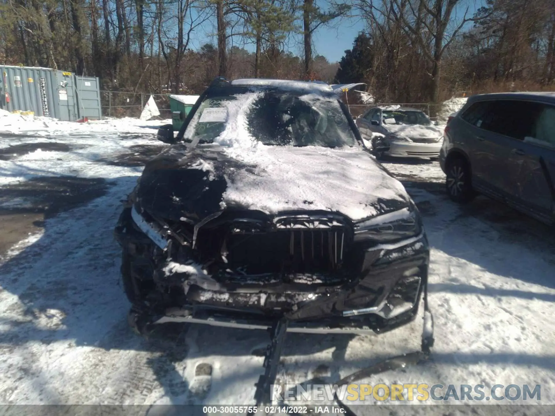 6 Photograph of a damaged car 5UXCW2C05M9F69142 BMW X7 2021