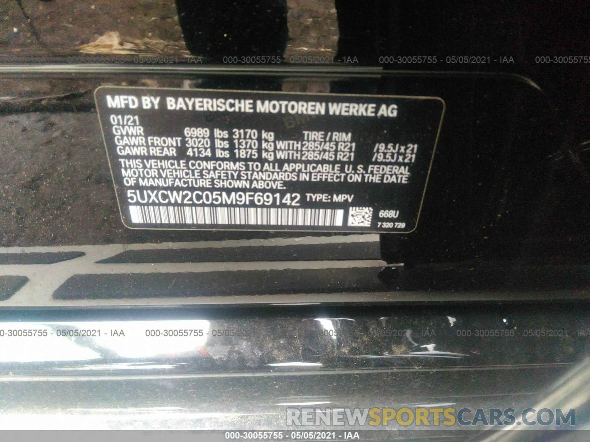 9 Photograph of a damaged car 5UXCW2C05M9F69142 BMW X7 2021