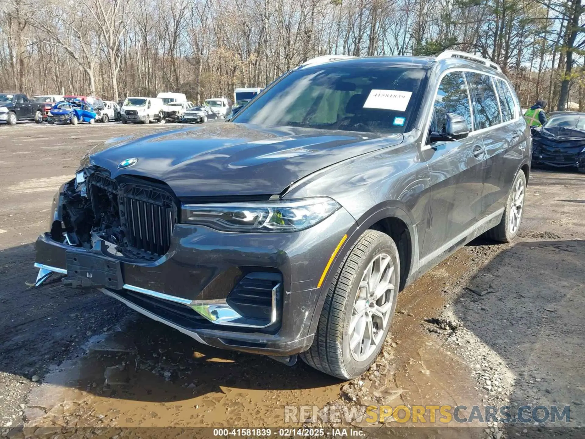 2 Photograph of a damaged car 5UXCW2C05M9G56541 BMW X7 2021