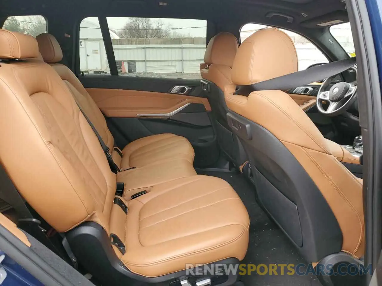 11 Фотография поврежденного автомобиля 5UXCW2C05M9G60220 BMW X7 2021