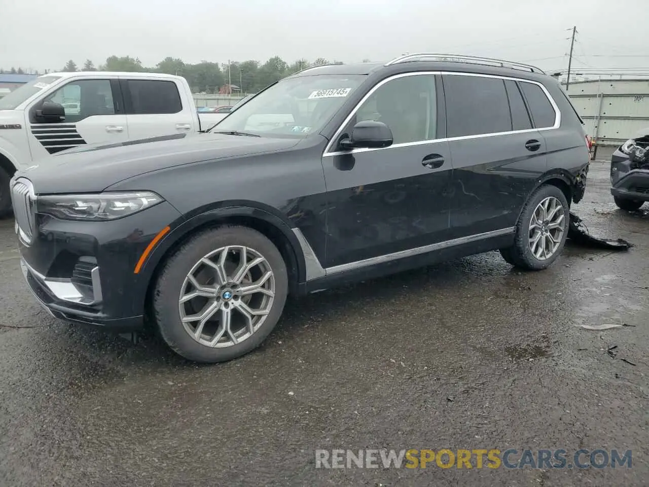 1 Photograph of a damaged car 5UXCW2C05M9G92861 BMW X7 2021