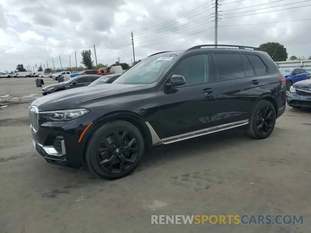1 Фотография поврежденного автомобиля 5UXCW2C06M9E44604 BMW X7 2021