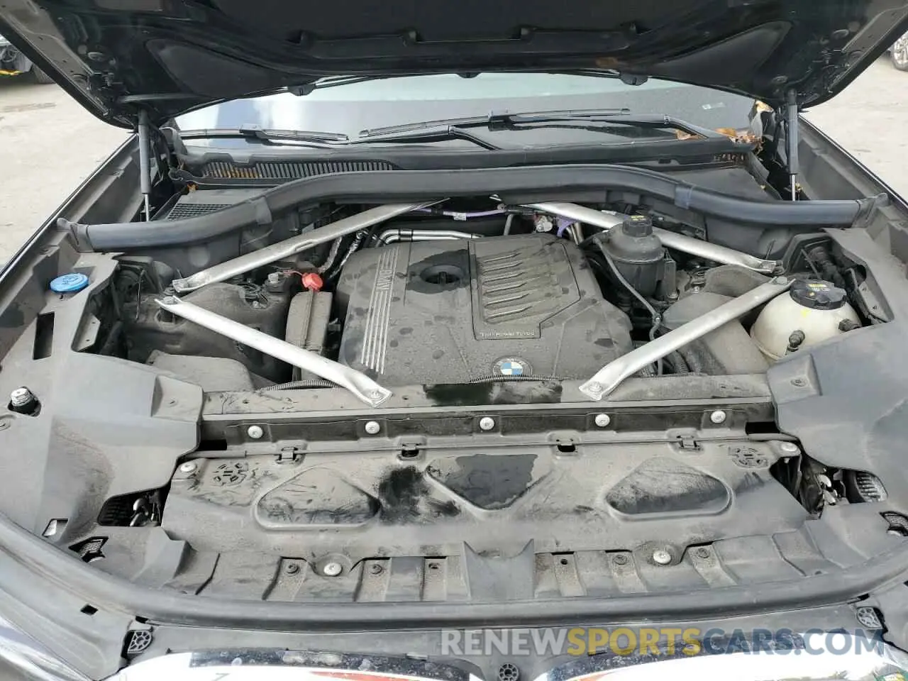12 Фотография поврежденного автомобиля 5UXCW2C06M9E44604 BMW X7 2021