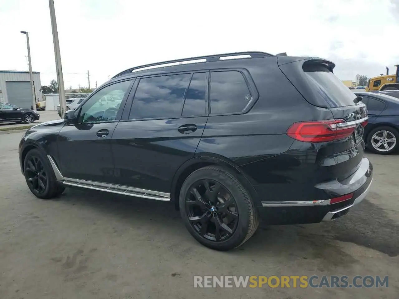 2 Фотография поврежденного автомобиля 5UXCW2C06M9E44604 BMW X7 2021