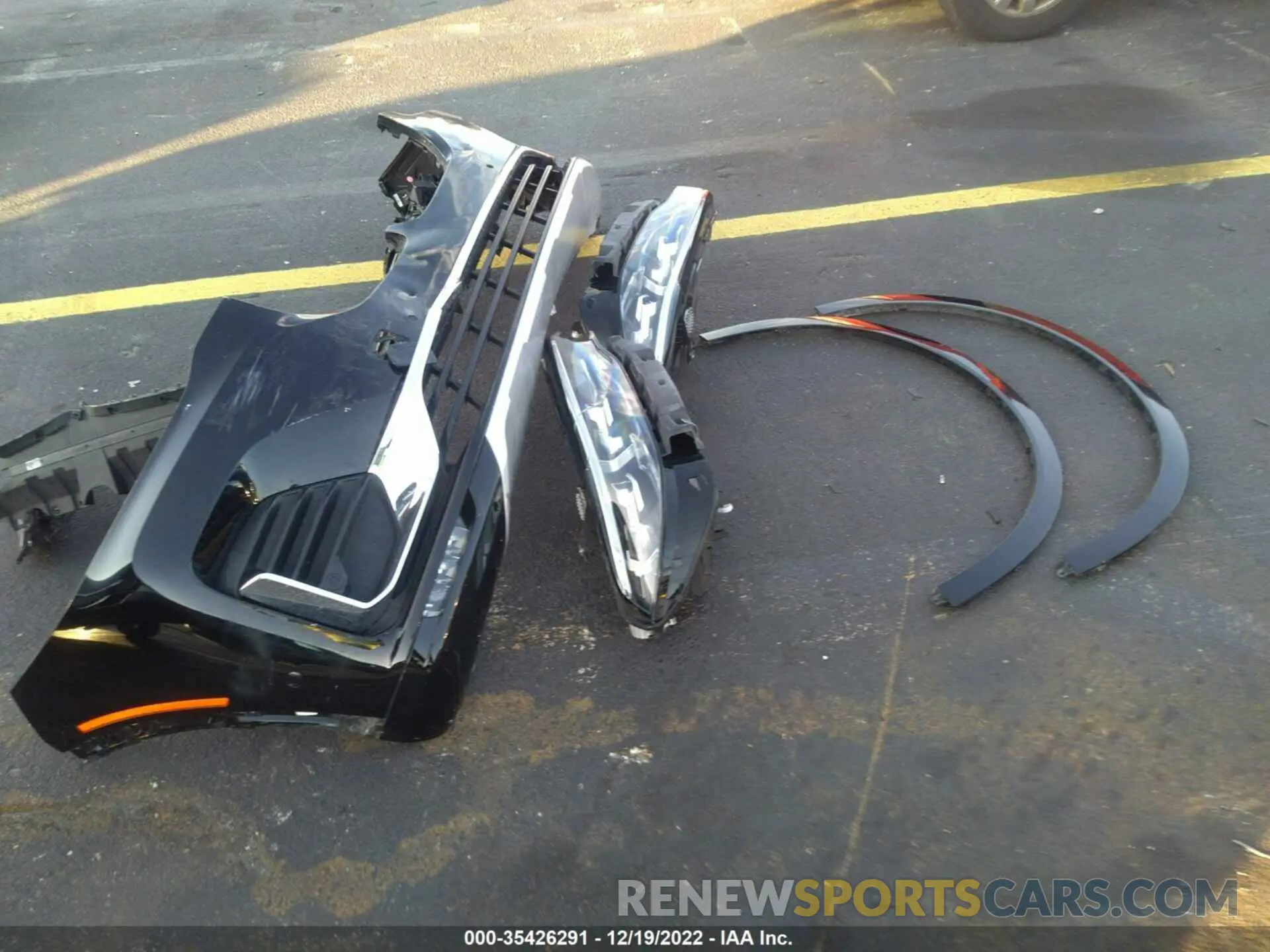 11 Photograph of a damaged car 5UXCW2C06M9F34724 BMW X7 2021