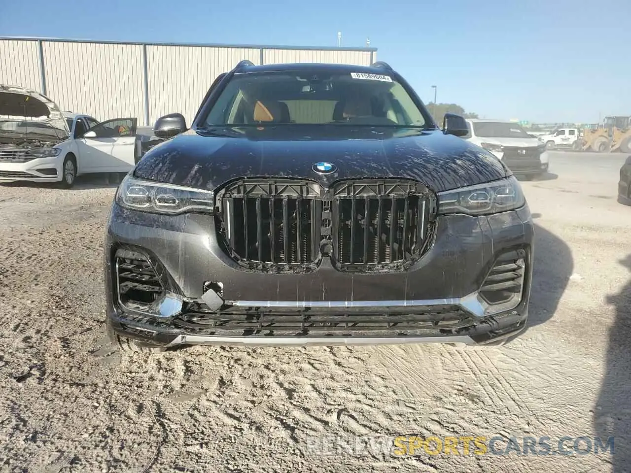 5 Photograph of a damaged car 5UXCW2C06M9H26497 BMW X7 2021