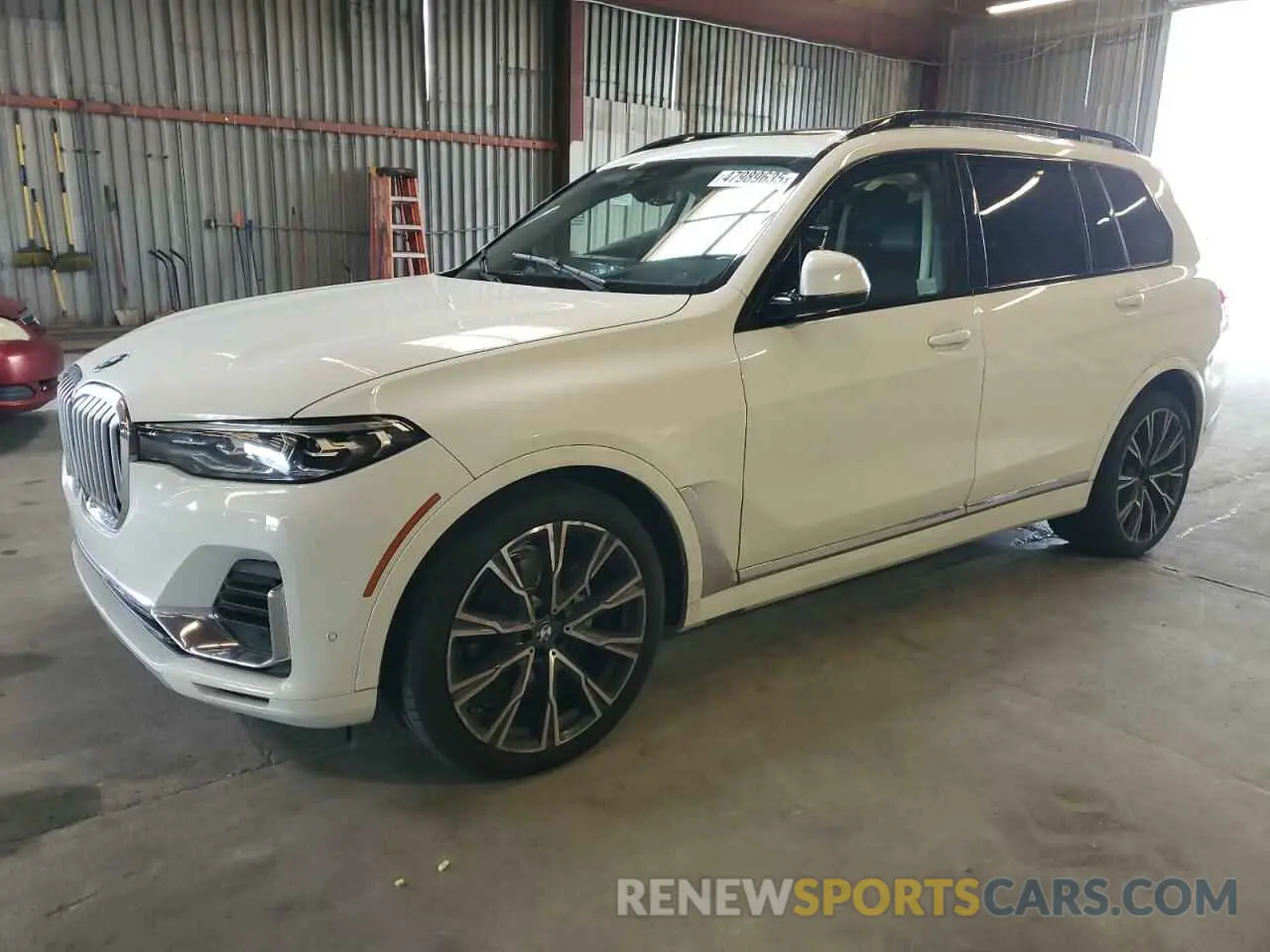 1 Photograph of a damaged car 5UXCW2C07M9G16168 BMW X7 2021