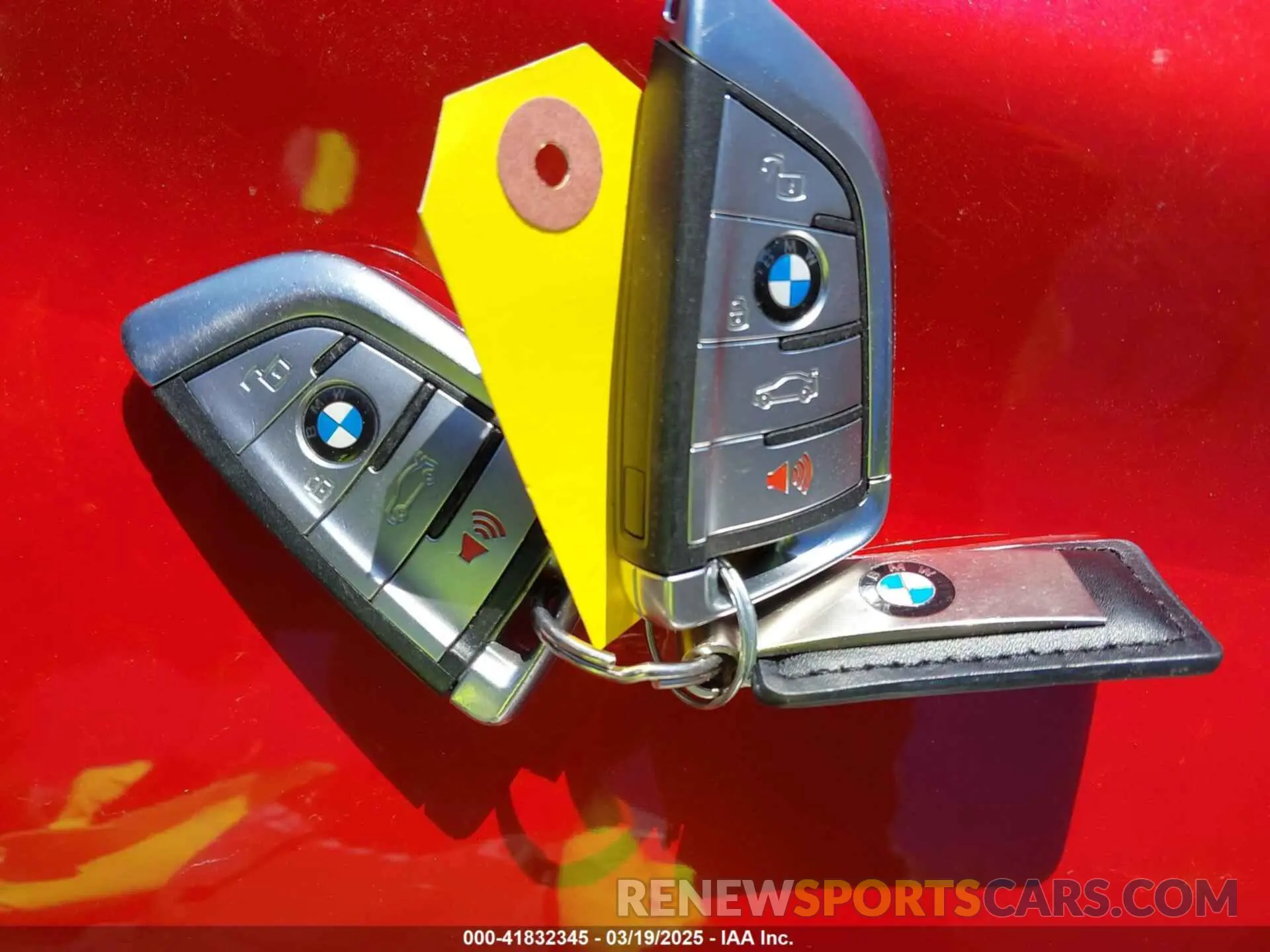 11 Photograph of a damaged car 5UXCW2C09M9E24556 BMW X7 2021