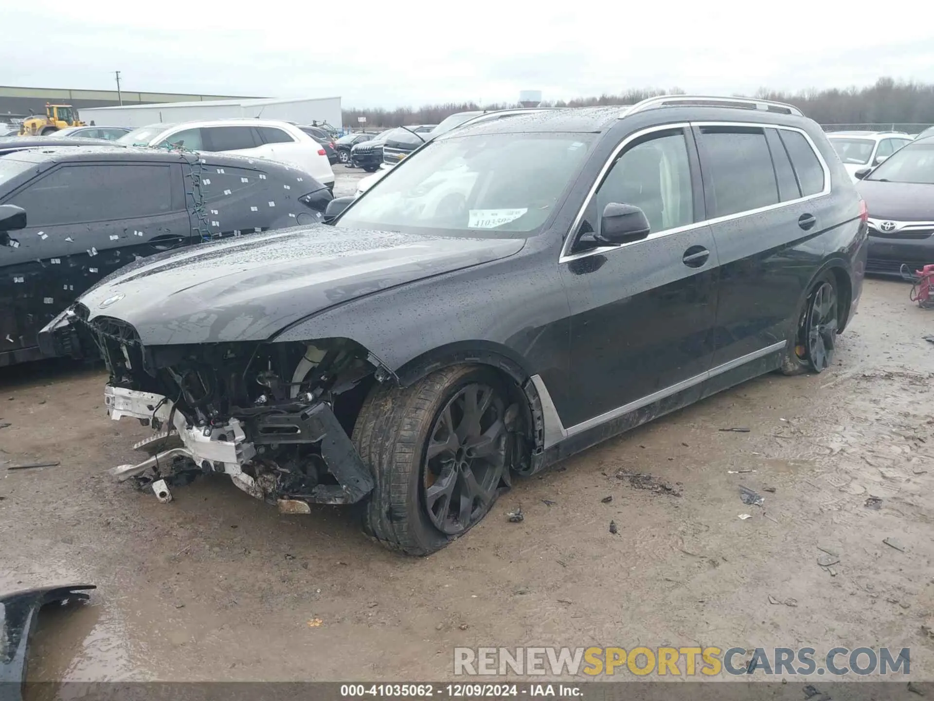 2 Photograph of a damaged car 5UXCW2C09M9G57093 BMW X7 2021