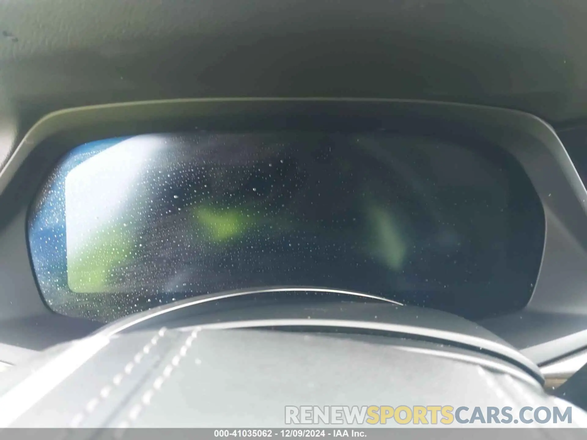 7 Photograph of a damaged car 5UXCW2C09M9G57093 BMW X7 2021