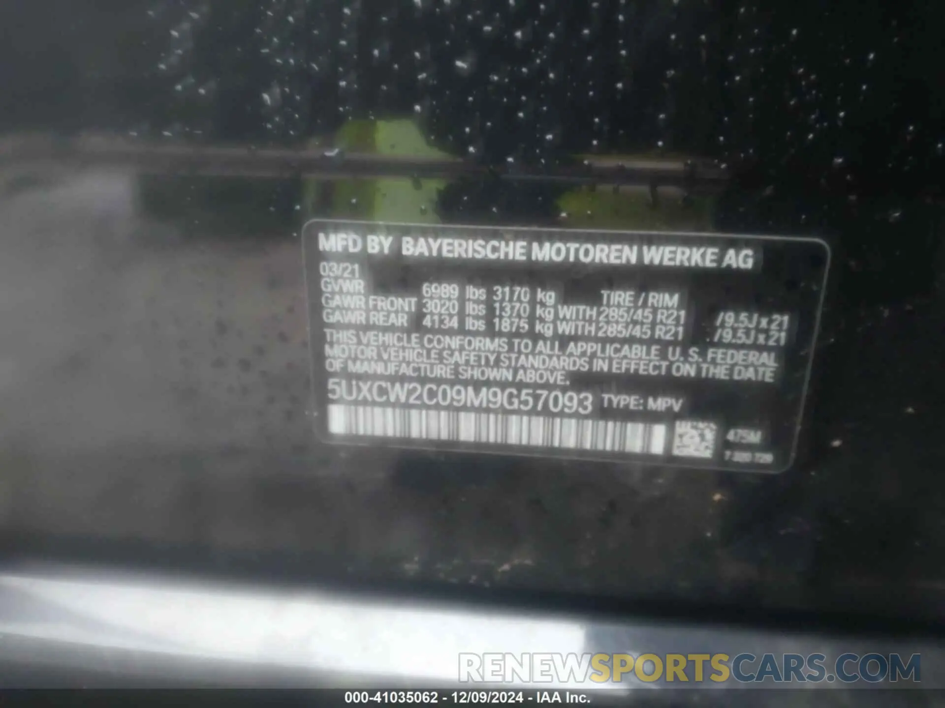 9 Photograph of a damaged car 5UXCW2C09M9G57093 BMW X7 2021