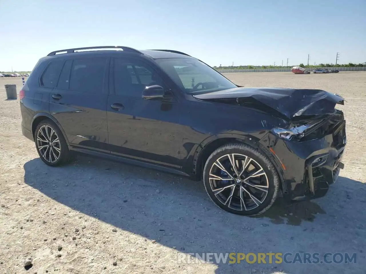 4 Фотография поврежденного автомобиля 5UXCW2C02N9J96379 BMW X7 2022
