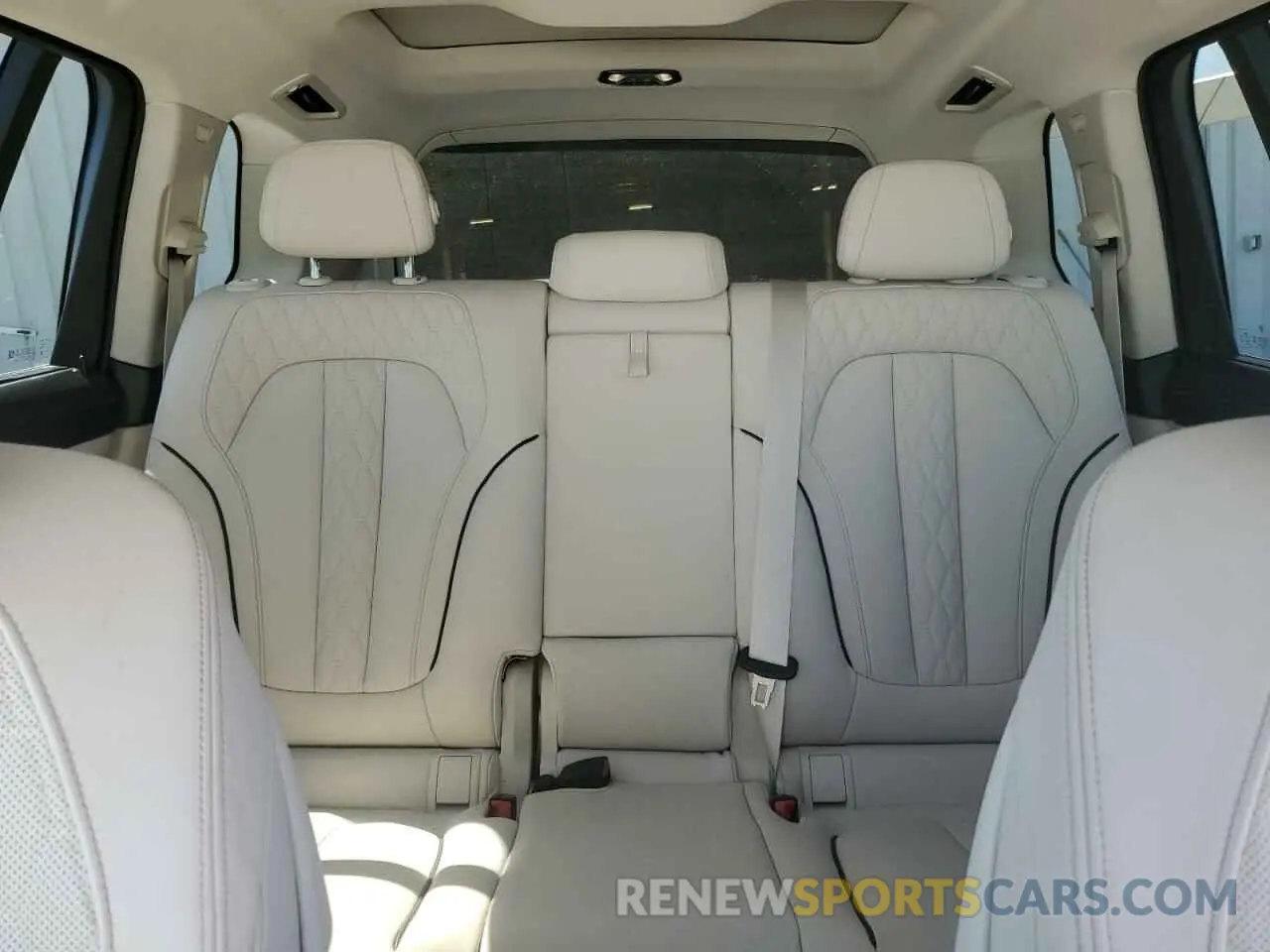 10 Фотография поврежденного автомобиля 5UXCW2C03N9L61470 BMW X7 2022