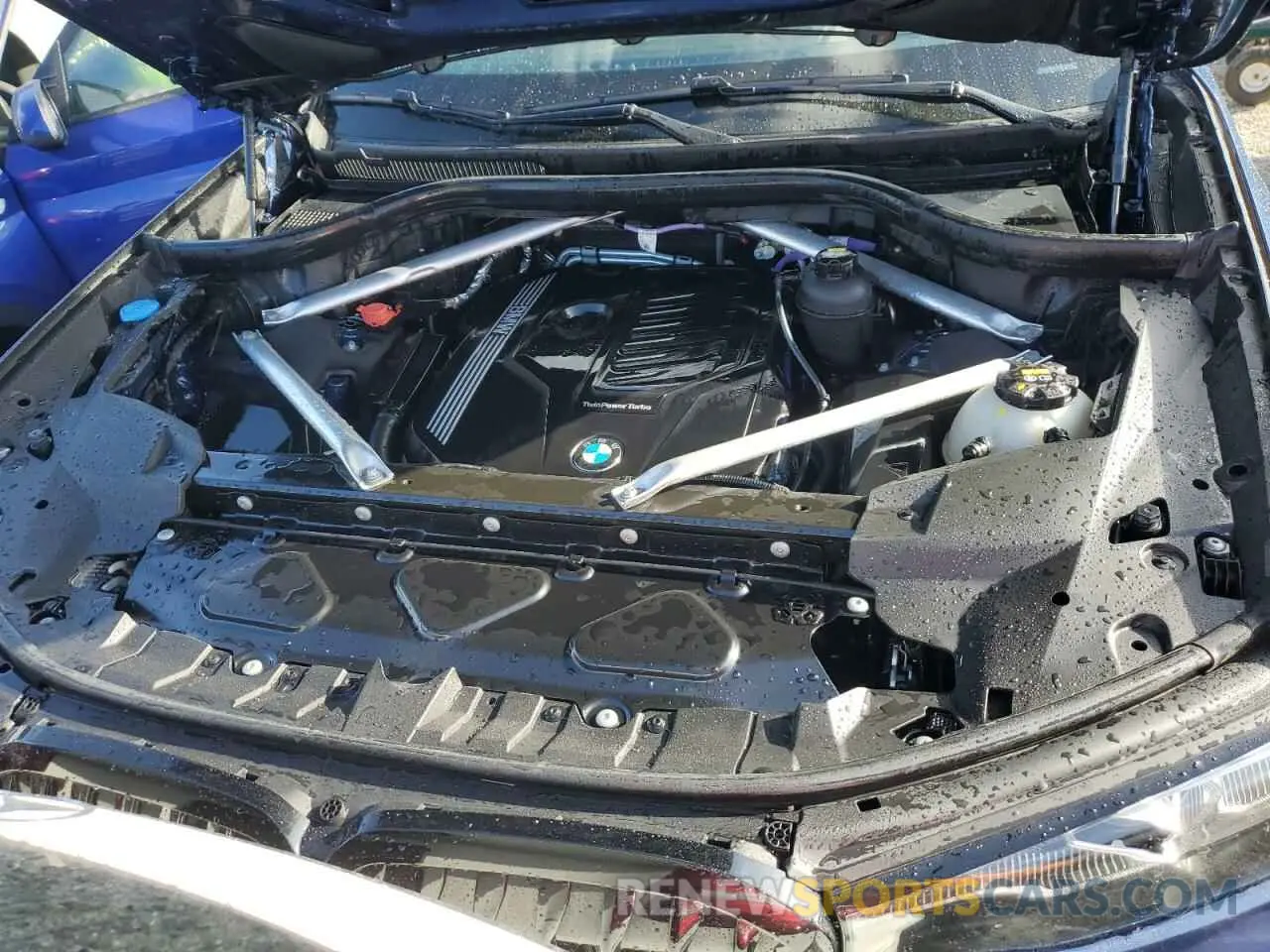 12 Photograph of a damaged car 5UXCW2C06N9K03964 BMW X7 2022