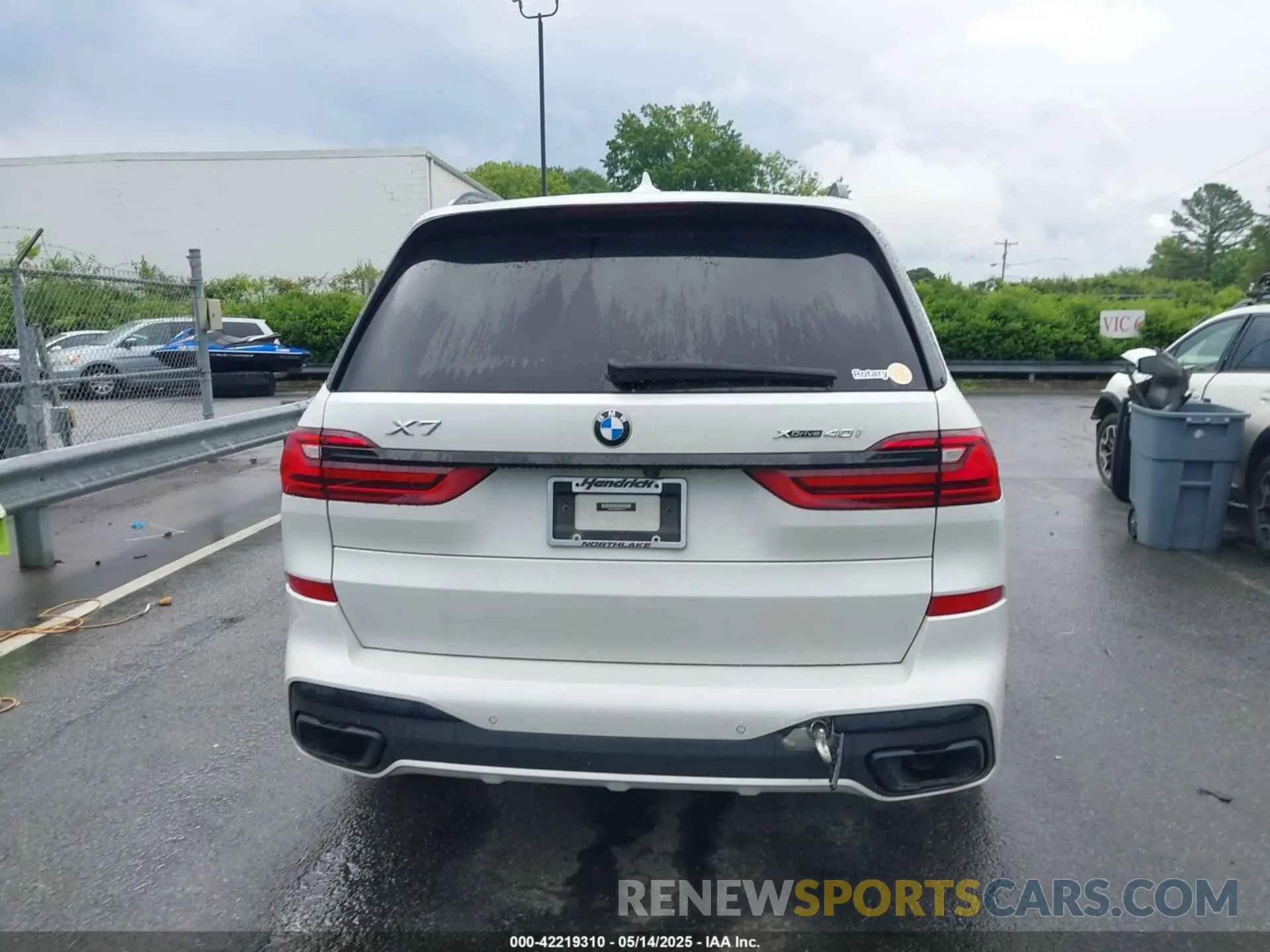 16 Фотография поврежденного автомобиля 5UXCW2C06N9N07716 BMW X7 2022