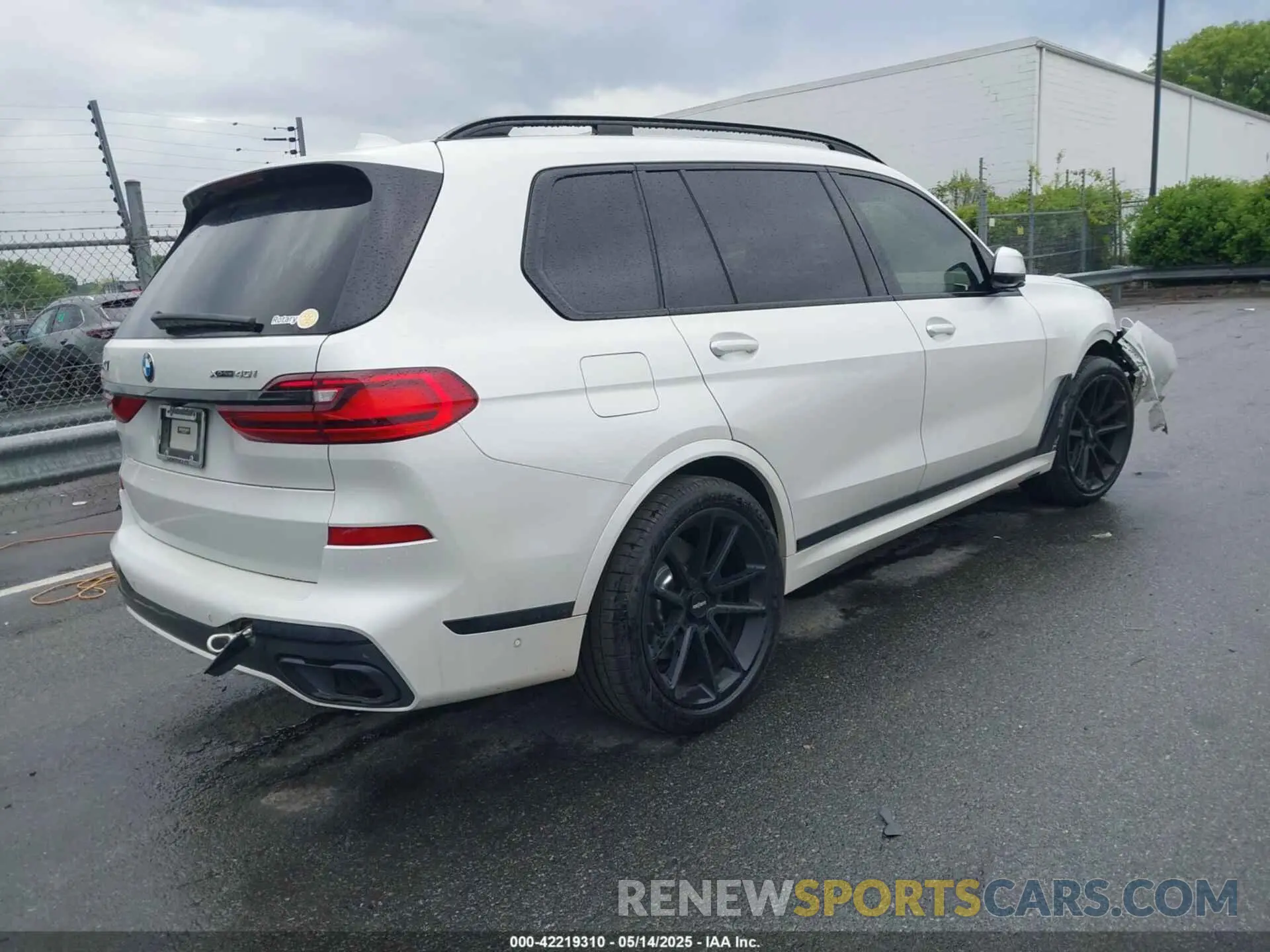 4 Фотография поврежденного автомобиля 5UXCW2C06N9N07716 BMW X7 2022