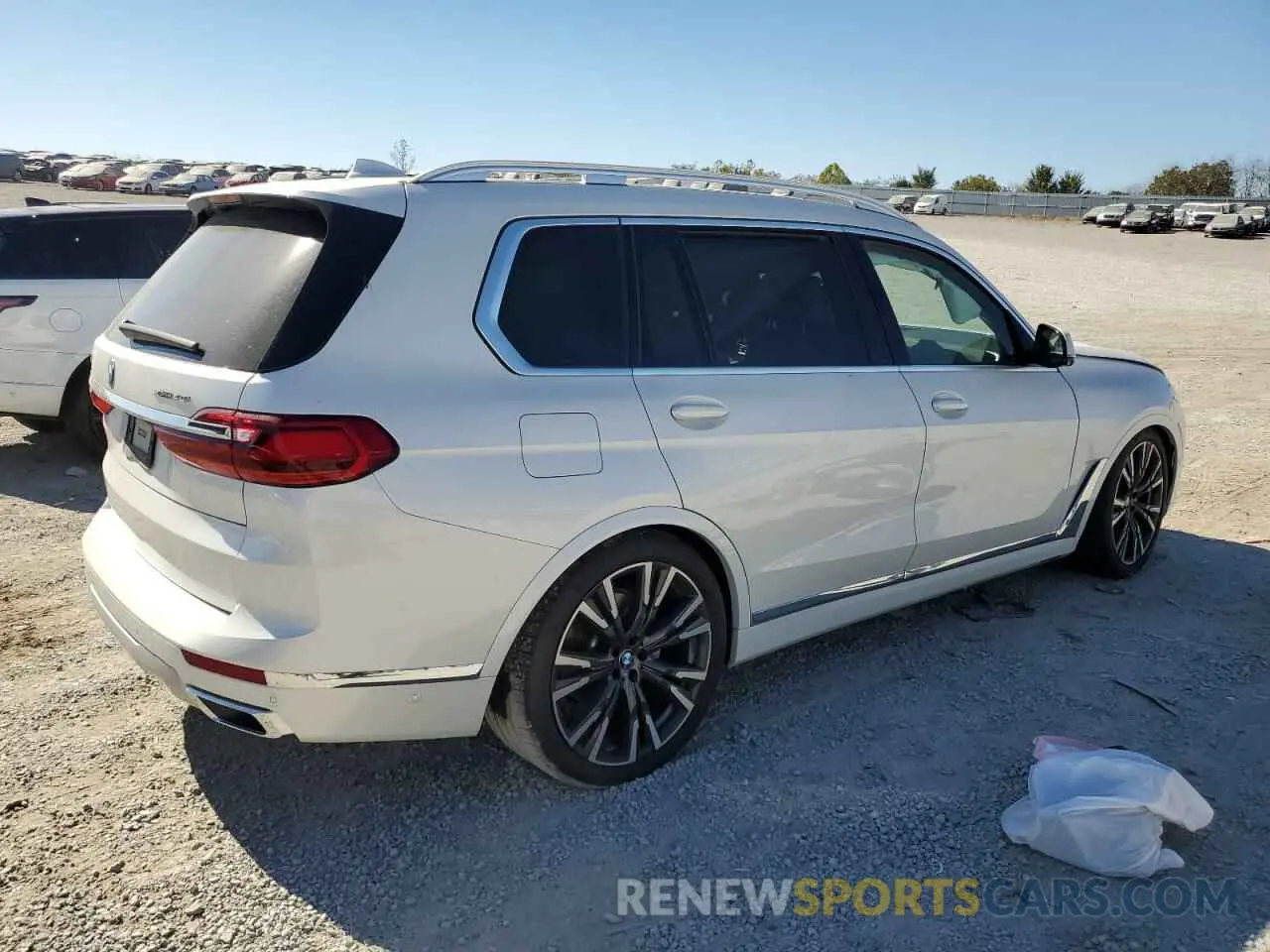 3 Фотография поврежденного автомобиля 5UXCW2C06N9N12916 BMW X7 2022