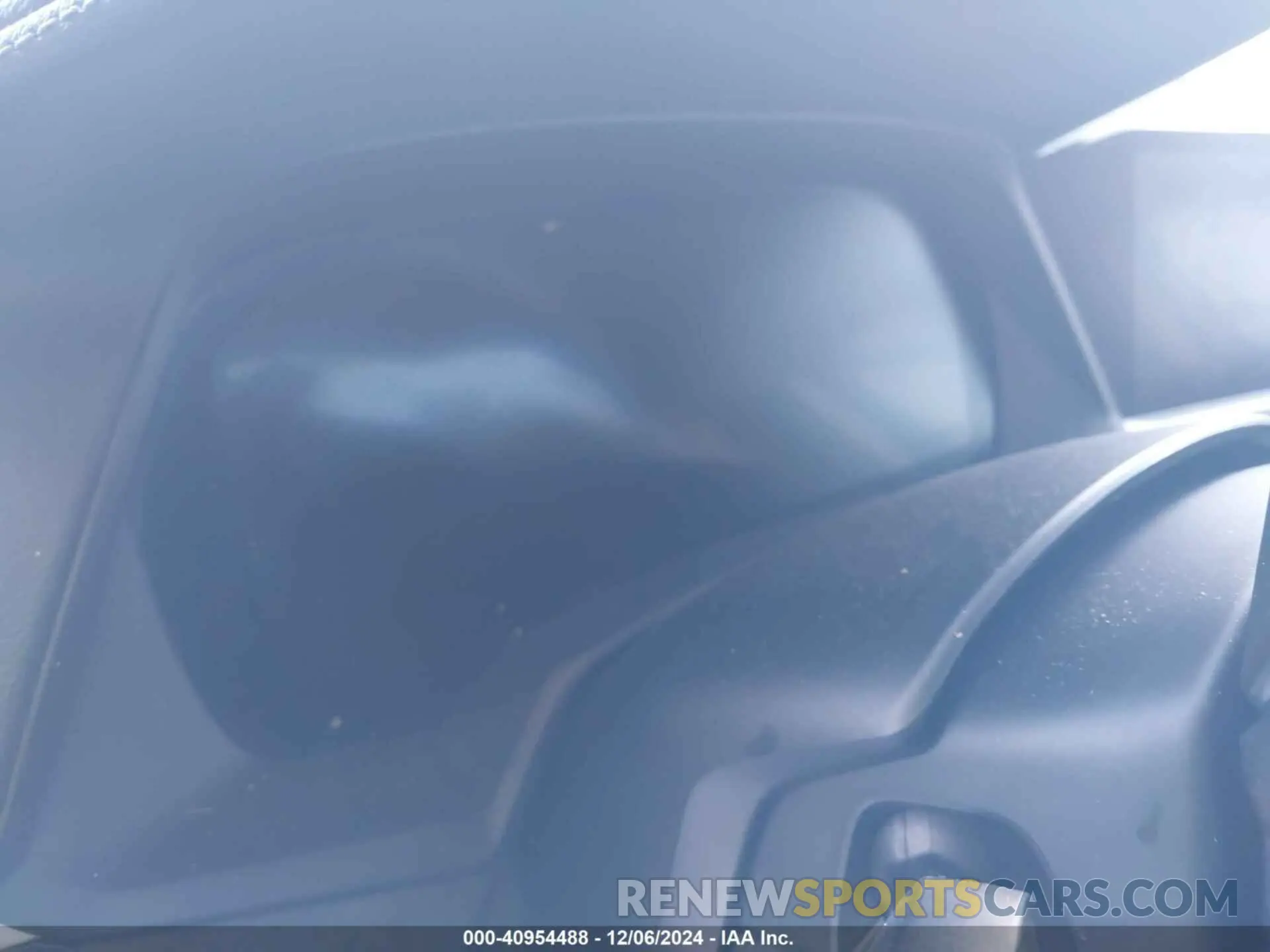 15 Photograph of a damaged car 5UXCW2C09N9J33814 BMW X7 2022