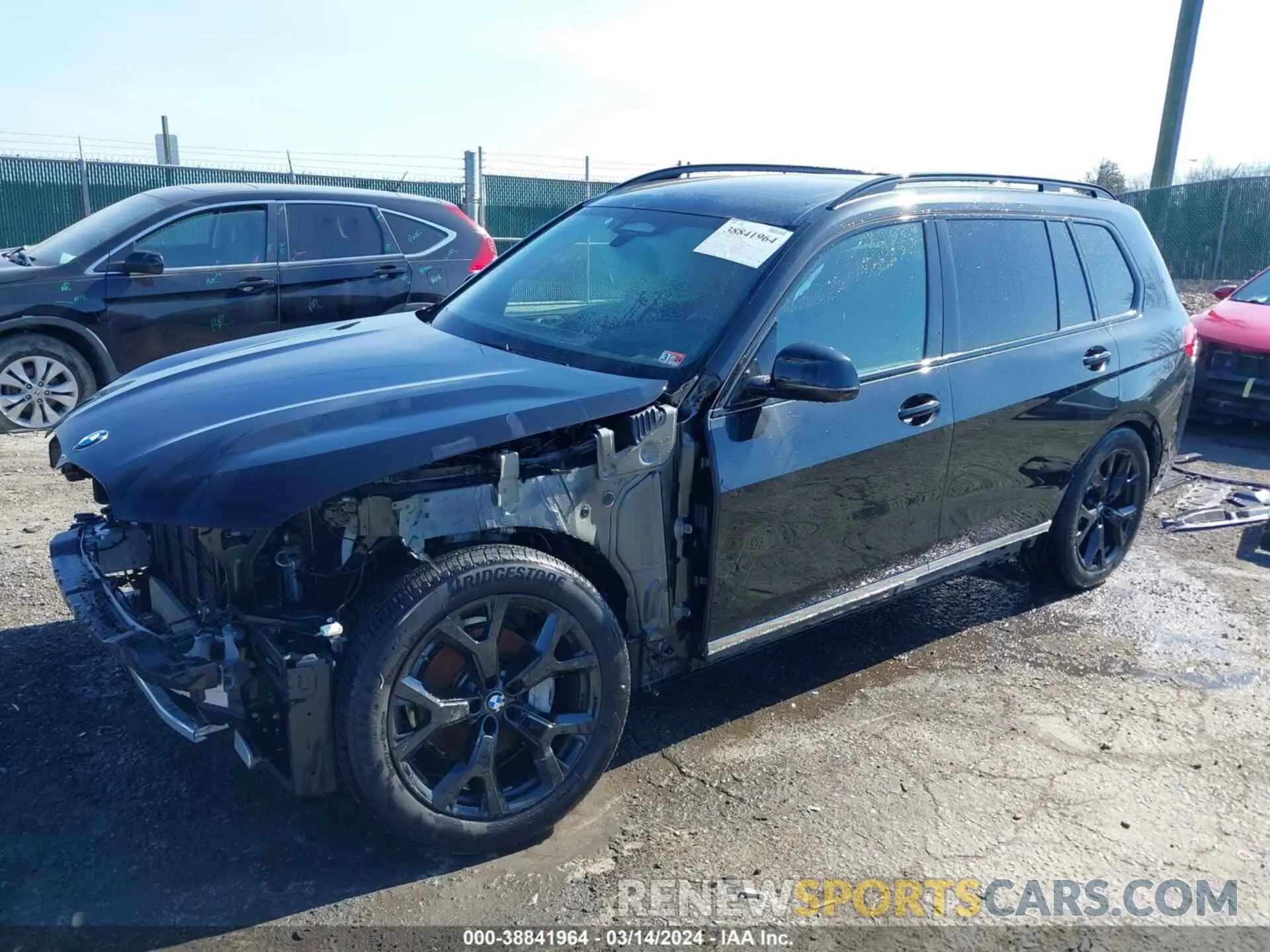 2 Photograph of a damaged car 5UXCW2C09N9L74157 BMW X7 2022