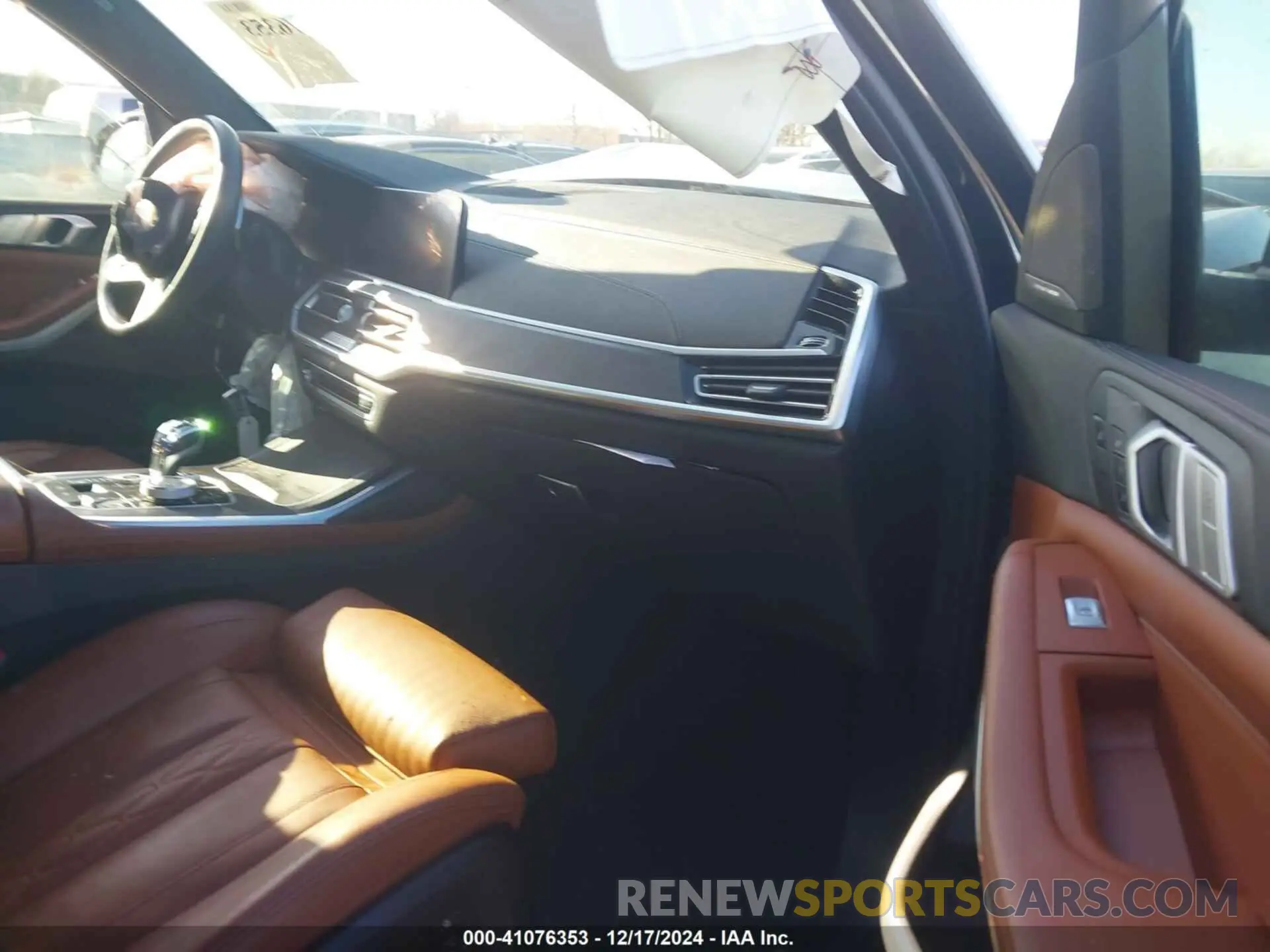 5 Фотография поврежденного автомобиля 5UXCX6C03N9L60677 BMW X7 2022
