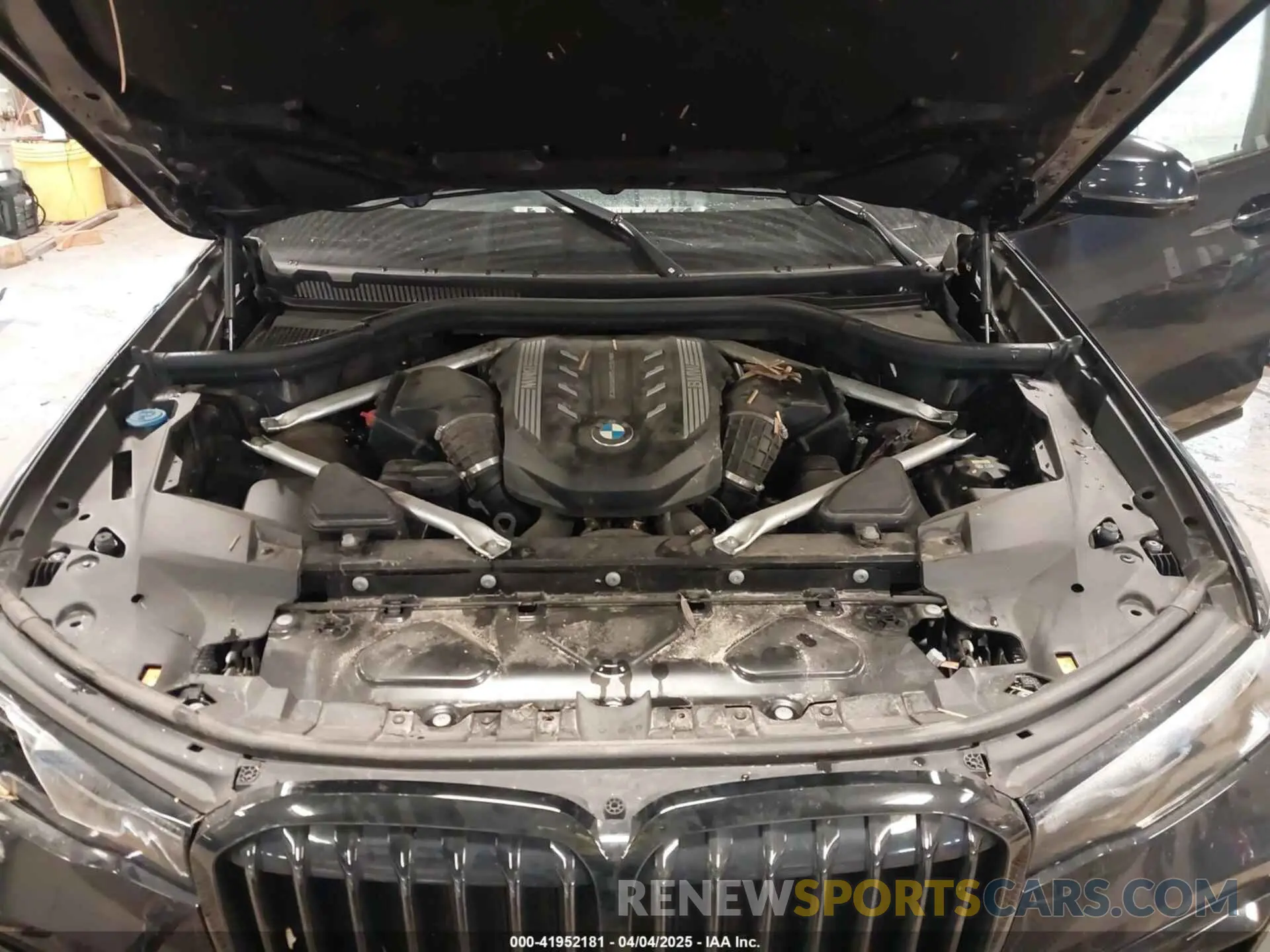 10 Фотография поврежденного автомобиля 5UXCX6C04N9M19672 BMW X7 2022