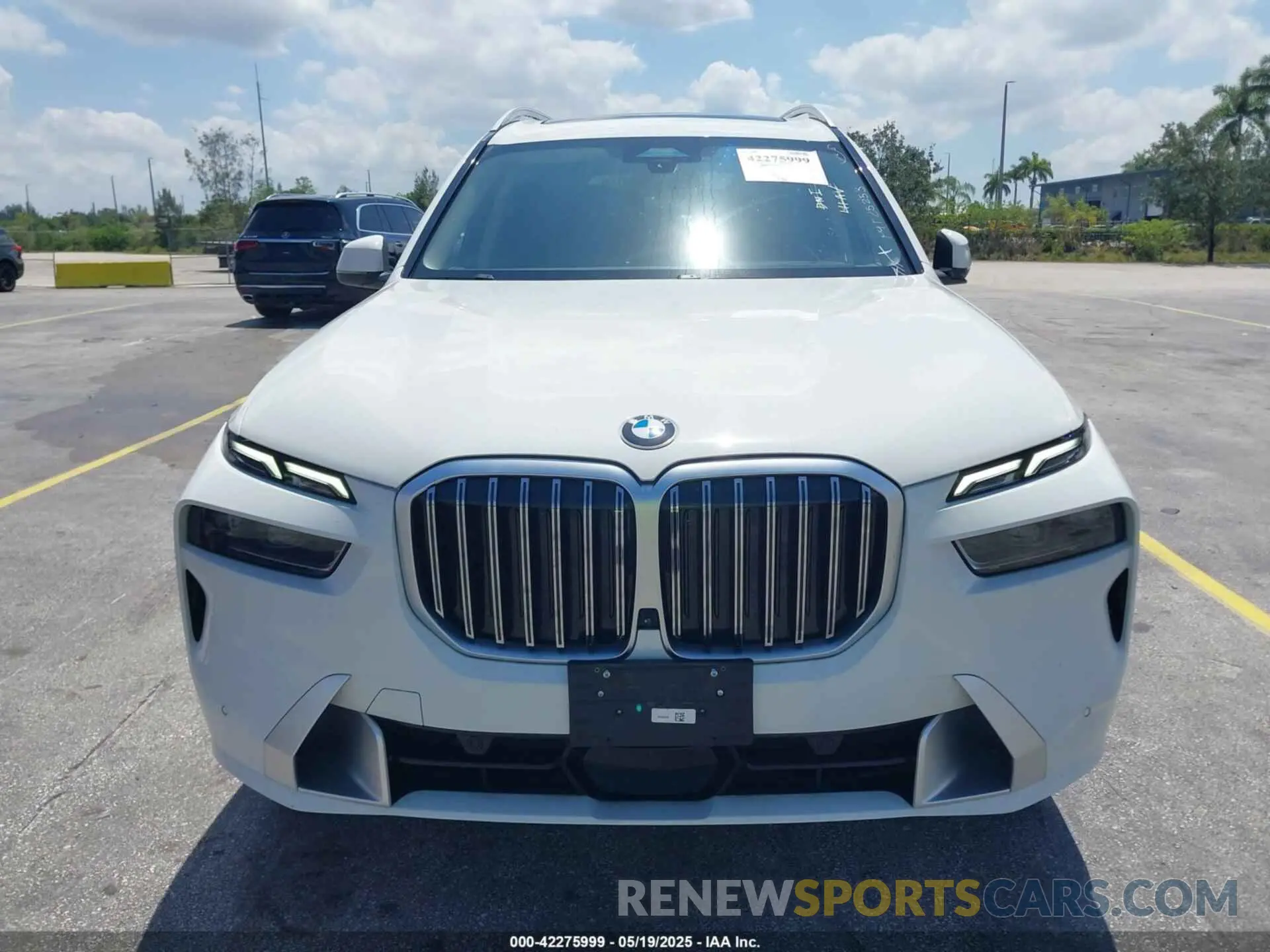 6 Фотография поврежденного автомобиля 5UX23EM09P9P25253 BMW X7 2023