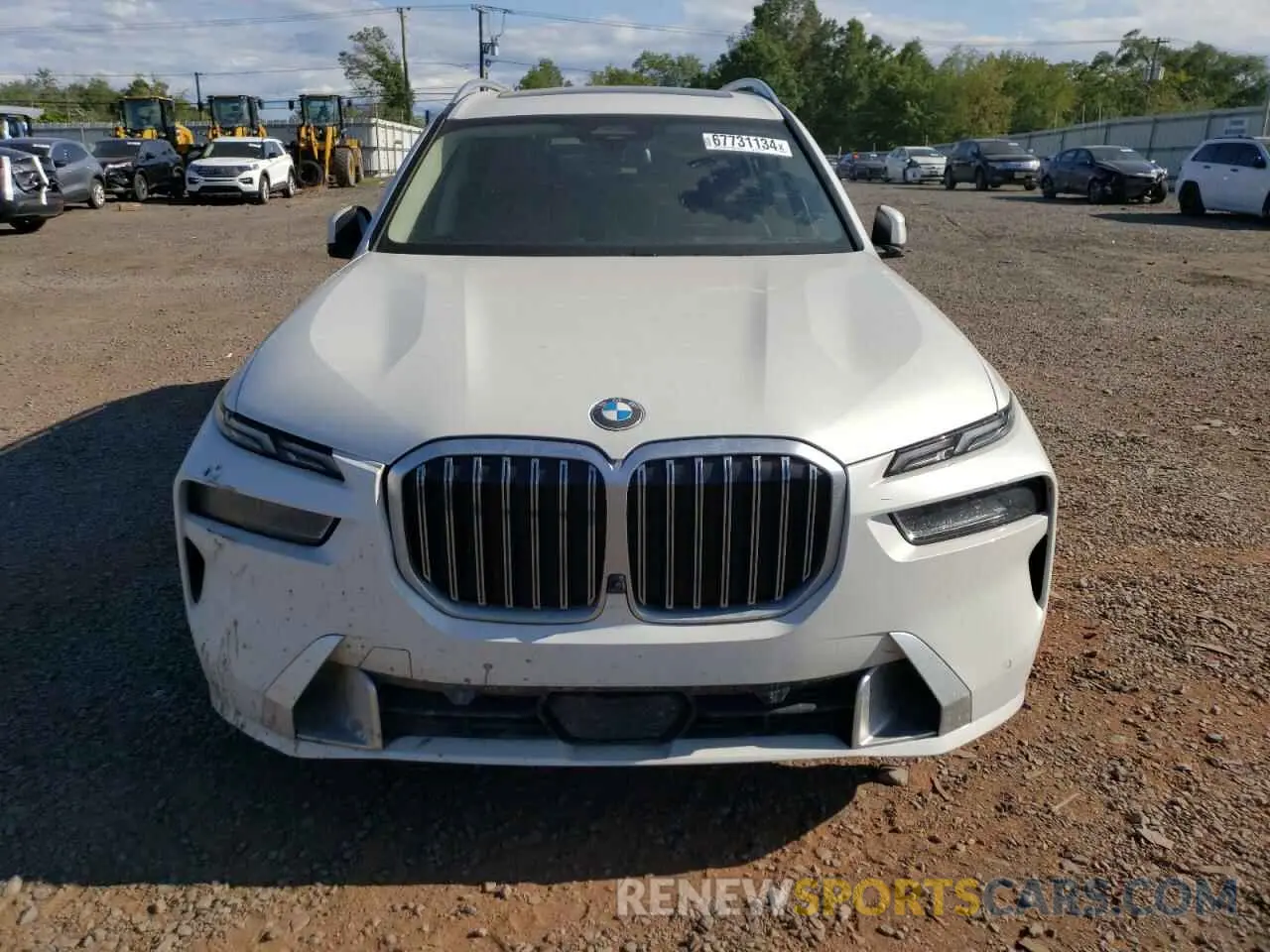 5 Photograph of a damaged car 5UX23EM09P9P28850 BMW X7 2023