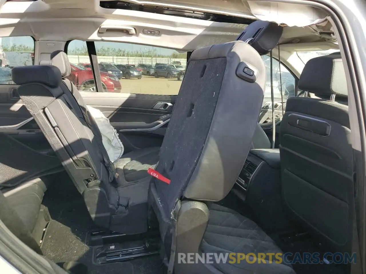 11 Фотография поврежденного автомобиля 5UX23EM09P9R82722 BMW X7 2023