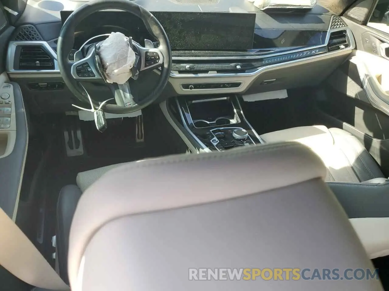 8 Фотография поврежденного автомобиля 5UX23EM0XP9P71559 BMW X7 2023