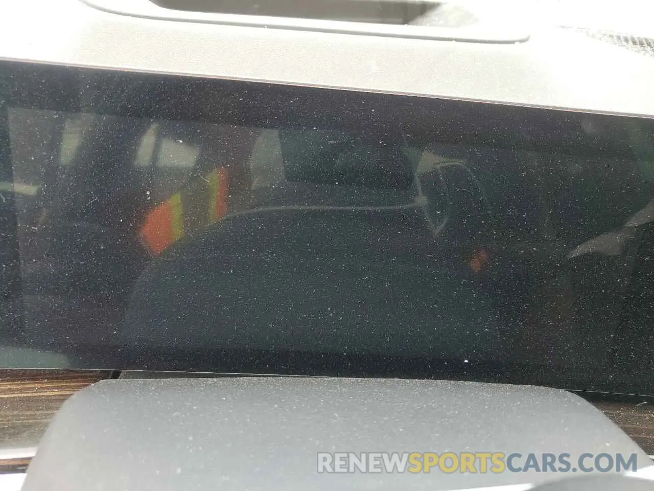 9 Photograph of a damaged car 5UX23EM01R9V45963 BMW X7 2024