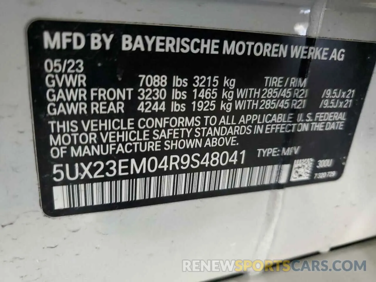 13 Photograph of a damaged car 5UX23EM04R9S48041 BMW X7 2024