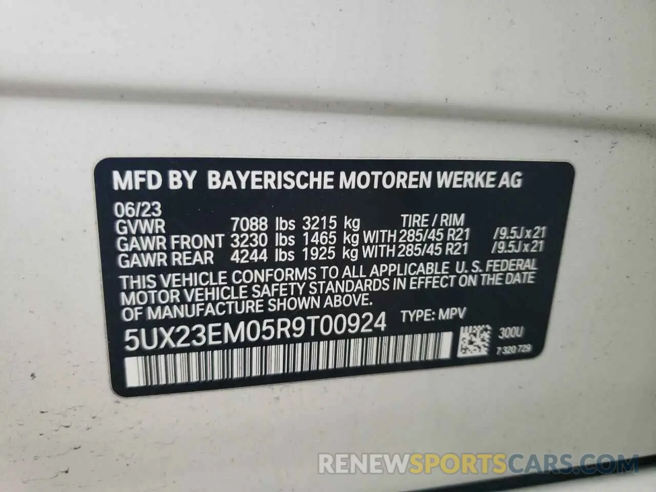 13 Фотография поврежденного автомобиля 5UX23EM05R9T00924 BMW X7 2024