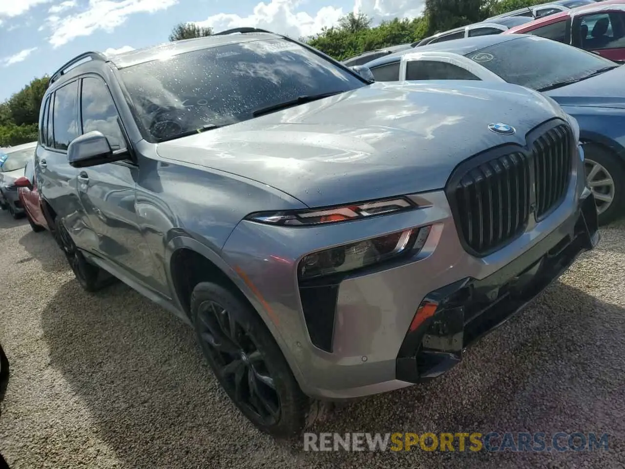 4 Photograph of a damaged car 5UX23EM05R9T35303 BMW X7 2024