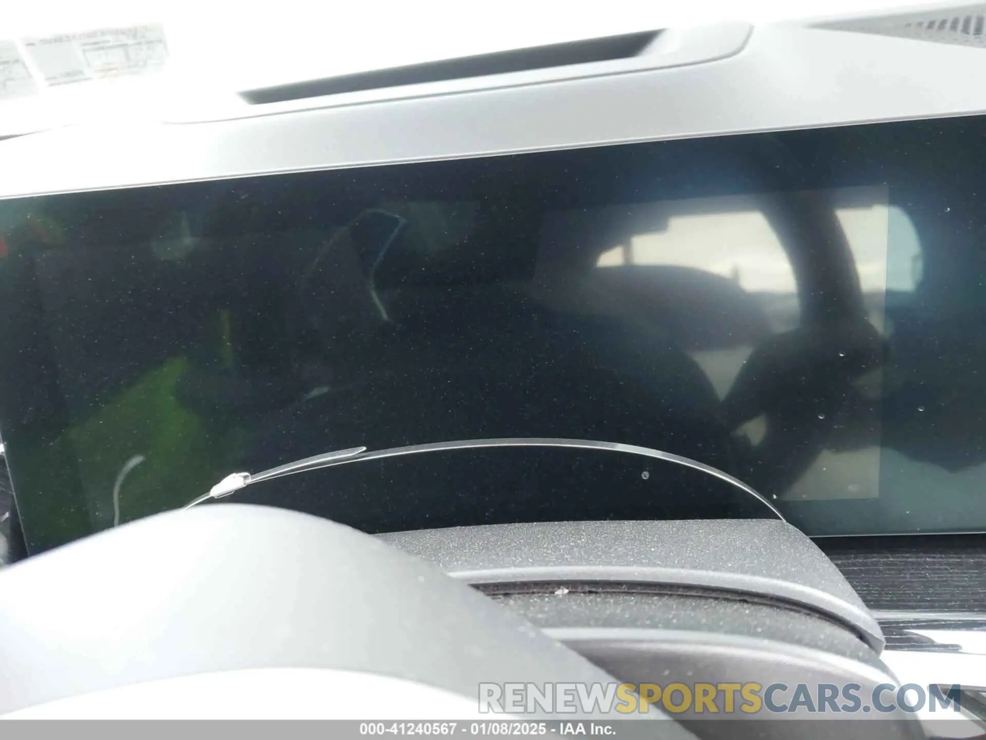 15 Photograph of a damaged car 5UX23EM05R9U64819 BMW X7 2024