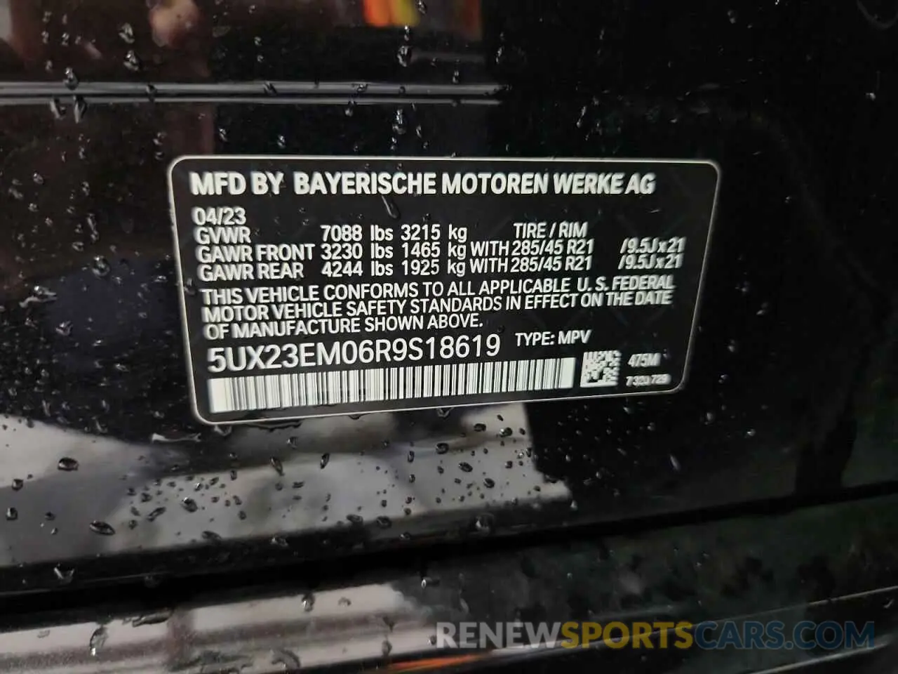 13 Photograph of a damaged car 5UX23EM06R9S18619 BMW X7 2024